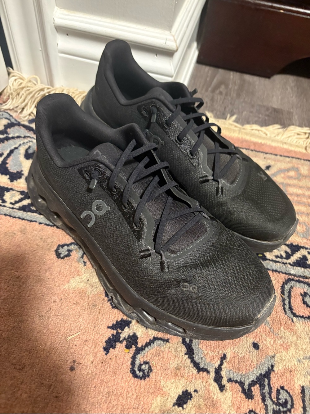 On Running Men's Cloud Running Shoes in Black